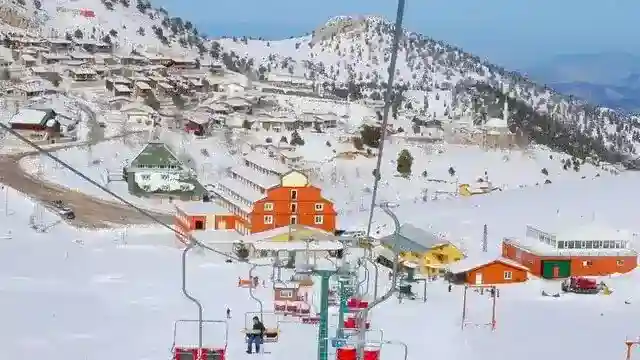 Snow Above the Mediterranean: A Winter Secret Hidden in Saklıkent Ski Center